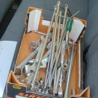 Lotto vari utensili e chiavi Beta