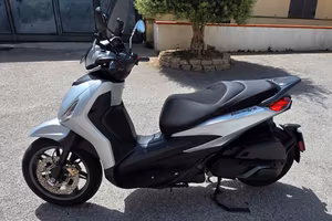 Piaggio beverly 400