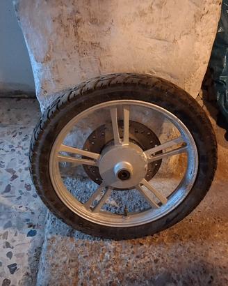 ruota anteriore scooter elettrico vitali 