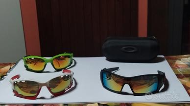 occhiali da sole sportivi  nuovi