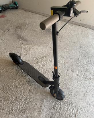 Monopattino elettrico xiaomi 1s
