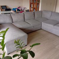 Divano con meccanismi 