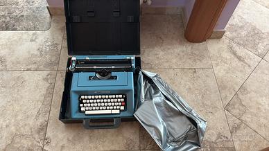 macchina da scrivere  vintage 