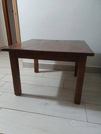 tavolo da salotto in legno
