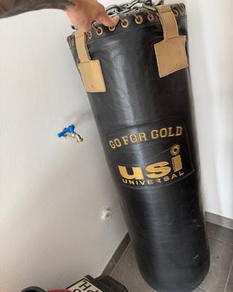Sacco boxe in vera pelle