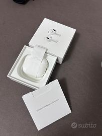 AirPods 4