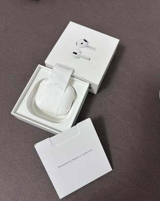 AirPods 4