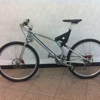 MERCEDES-BENZ CLS Bicicletta Mercedes Shimano Ne