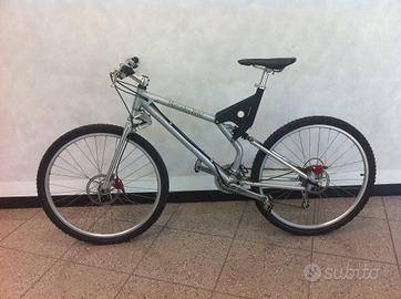 MERCEDES-BENZ CLS Bicicletta Mercedes Shimano Ne