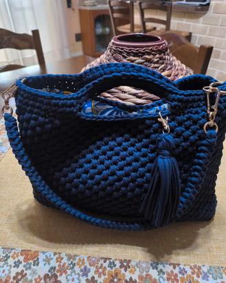 borsa all' uncinetto 
