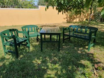 Set giardino tavolo due poltrone e panca