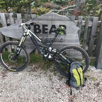 Specialized Demo 8 Down hill