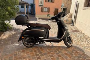 NEXT Mojito elettrico stile Vespa - 2 batterie
