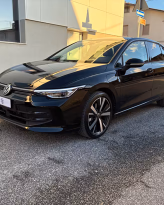 Volkswagen Golf 1.5 TSI eHybrid DSG Style