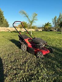 Macchina tagliaerba ( taglia prato)