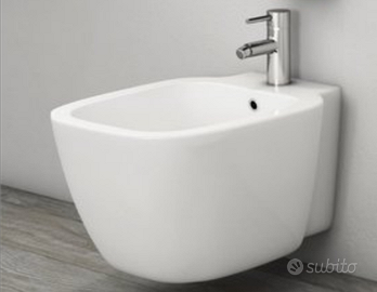 Bidet sospeso nuovo