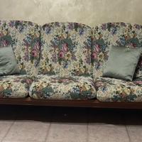 Divano tre posti e poltrona arte povera