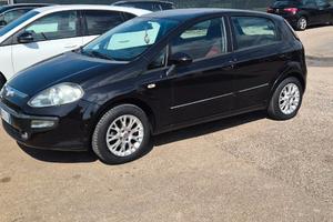 Punto evo 1.4 Benz/gpl della casa.