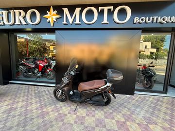 Kymco People 125i