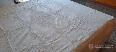Coperta di Lino con Cantù e Ricamo a mano(art.2)