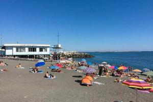 Genova Pegli SETTEMBRE al mare con terrazza