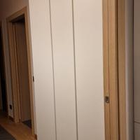 Armadio ripostiglio multiuso