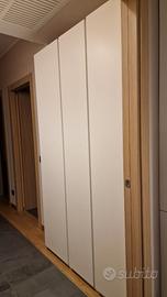 Armadio ripostiglio multiuso