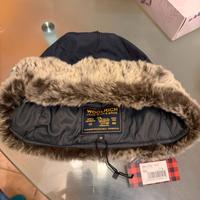 Cappello Woolrich originale con eco-pelliccia, M,