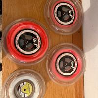 Corde sintetiche per racchette tennis