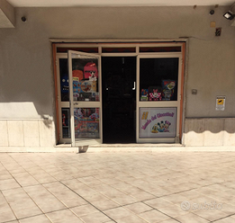 Locale Commerciale Via Santa Venere