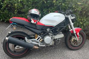 Ducati monster