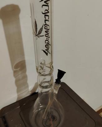 ice bong alverman goa 