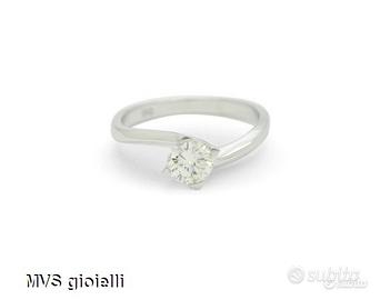 Anello solitario ct 0,56