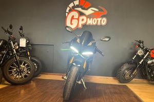 Ducati Panigale V4 S