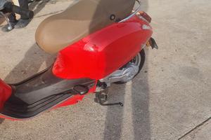 Vespa 50 Primavera  usata pochissimo