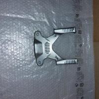 staffa telaietto supporto anteriore rivale 800