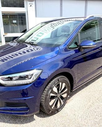 VOLKSWAGEN Touran 1.5 TSI ACT Move BlueMotion *7