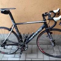 Bici full carbon sintesi m2