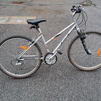 Mountain bike 26" da donna
nanba(