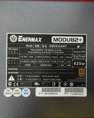 Alimentatore ENERMAX MODU 82+ 
