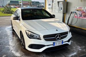 Mercedes cla 220 premium amg line