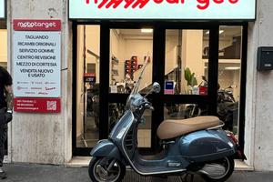 Piaggio Vespa 300 GTS hpe