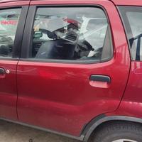 Porta posteriore sinistra SUZUKI IGNIS del 2002