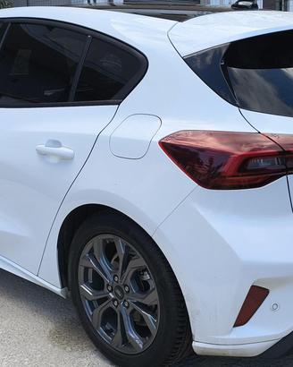 ford focus stline X 1.0 125 cv  mild hybrid