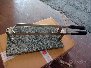 Tagliere per Prosciutto base in marmo
