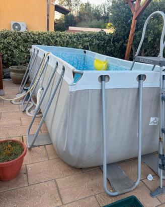 Piscina basteway