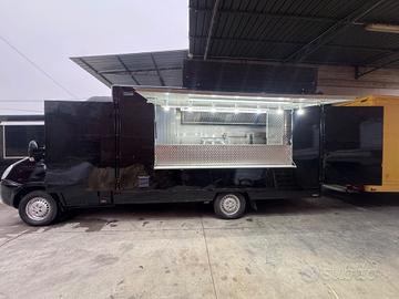 Autonegozio Paninoteca Ambulante Food Truck