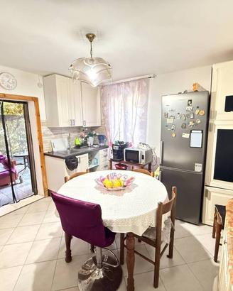 Villa di 135 m² con 4 locali a San Giacomo delle S