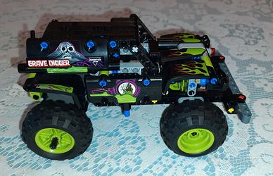 Jeep fuoristrada Lego Tecnich GRAVE DIGGER