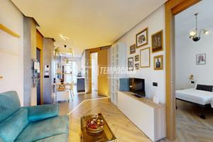 QUADRILOCALE RISTRUTTURATO CON BOX E SCENSORE - AL